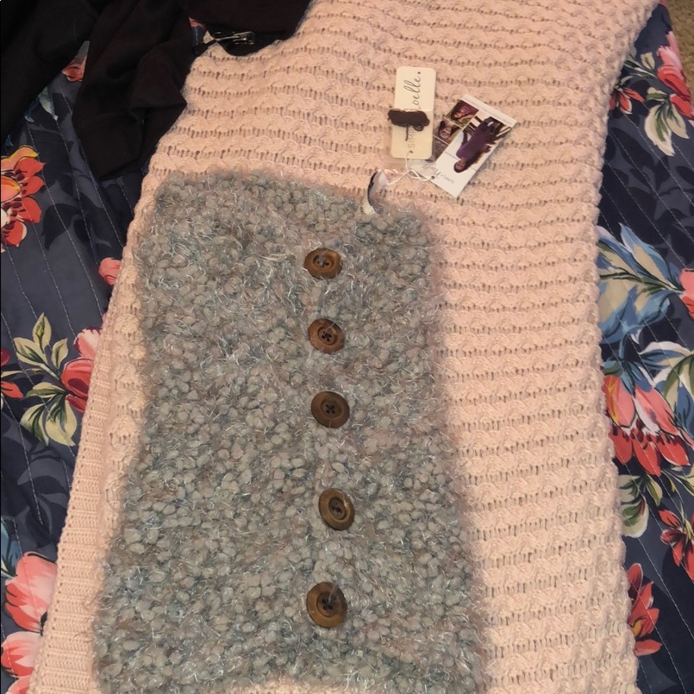 New and comfy scarf/wrap